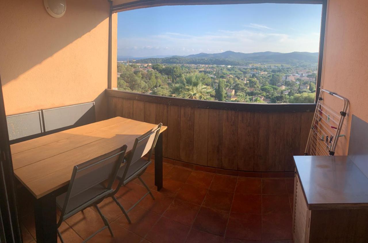 Superbe Duplex 35M2 Vue Mer Avec Piscine Bormes-les-Mimosas Exterior foto